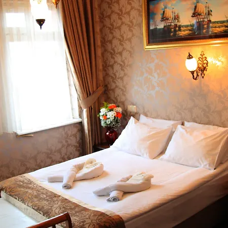 Sur Sultanahmet Hotel 3*